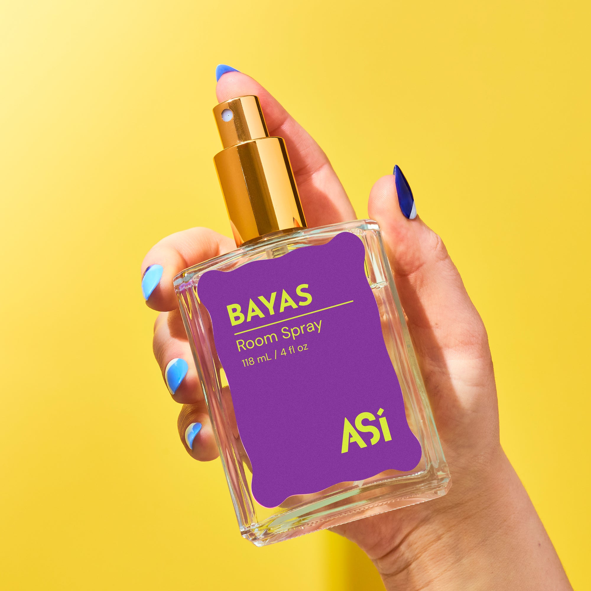Así Bayas room spray – lifestyle shot